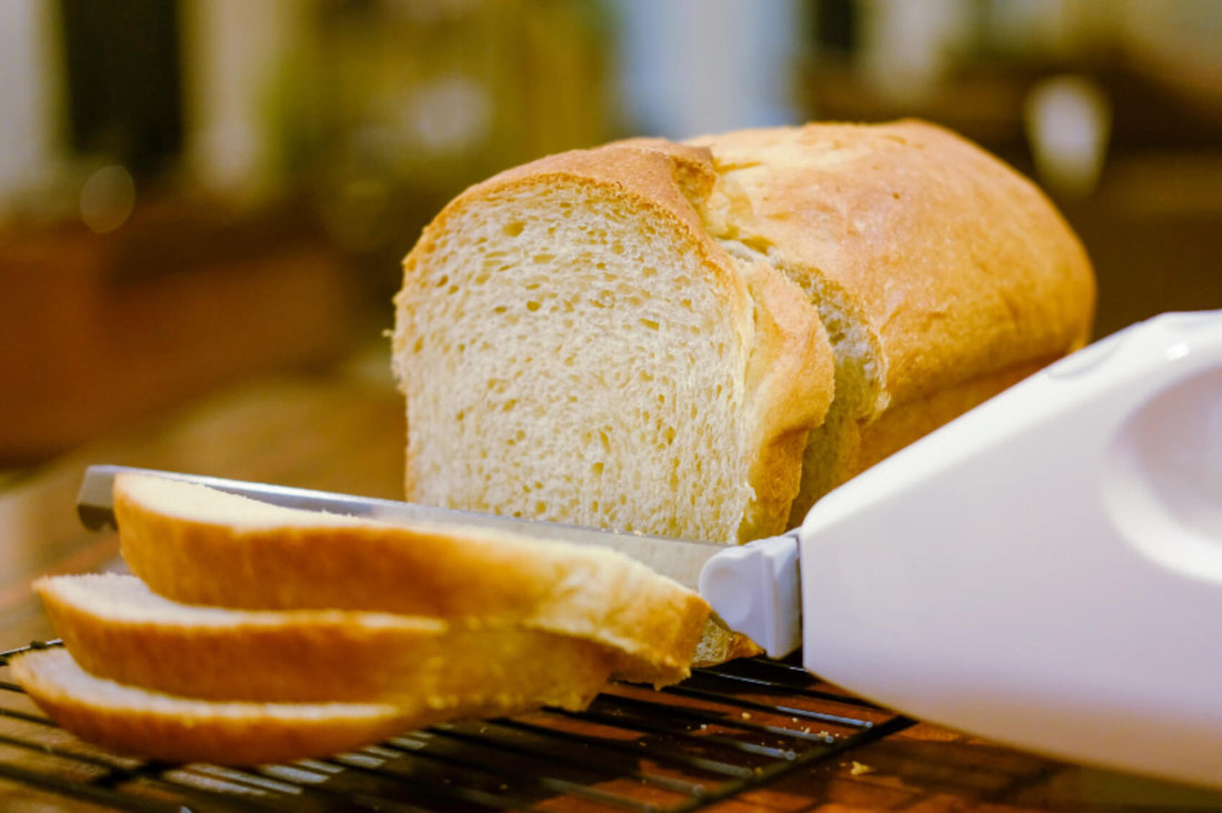 Electric Bread Knife - Is It Worth the Price?