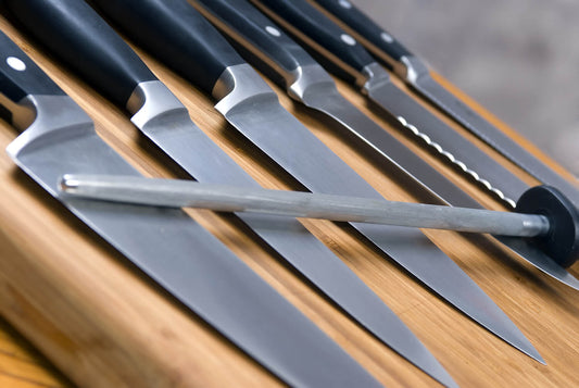 Finding the Perfect Kitchen Knife Set - The Top 4 Factors