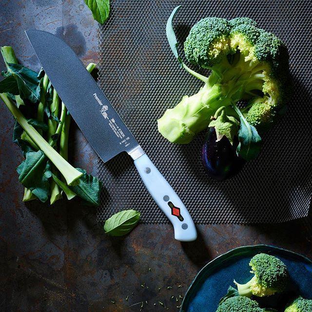 https://www.houseofknives.com.au/cdn/shop/collections/Worldchef-a_5000x_89496b6a-40a1-4e9c-a83a-9d7717ef14c6-192088.jpg?v=1631891290&width=756