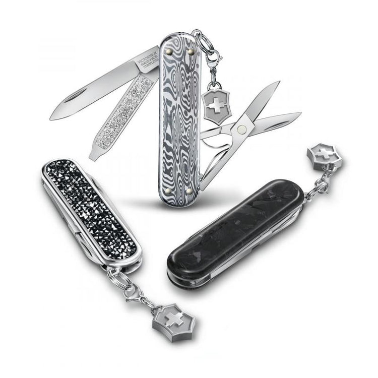 Victorinox Classic SD Brilliant Carbon 5 Functions